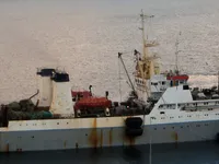 Trallers pārdod