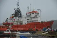 Platformas apgādes kuģis (PSV) pārdod