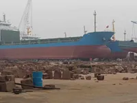 Konteinerkuģis pārdod