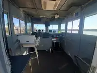 Desanta kuģis, tankkuģis pārdod
