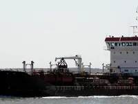 Naftas / Ķīmisko vielu tankkuģis pārdod