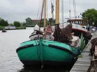 Bārža pārdod