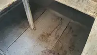 Garā līnija zvejas kuģis pārdod