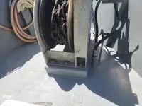 Trallers pārdod