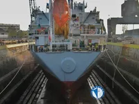 Naftas / Ķīmisko vielu tankkuģis pārdod
