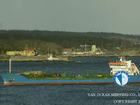 Naftas / Ķīmisko vielu tankkuģis pārdod