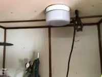 Trallers pārdod