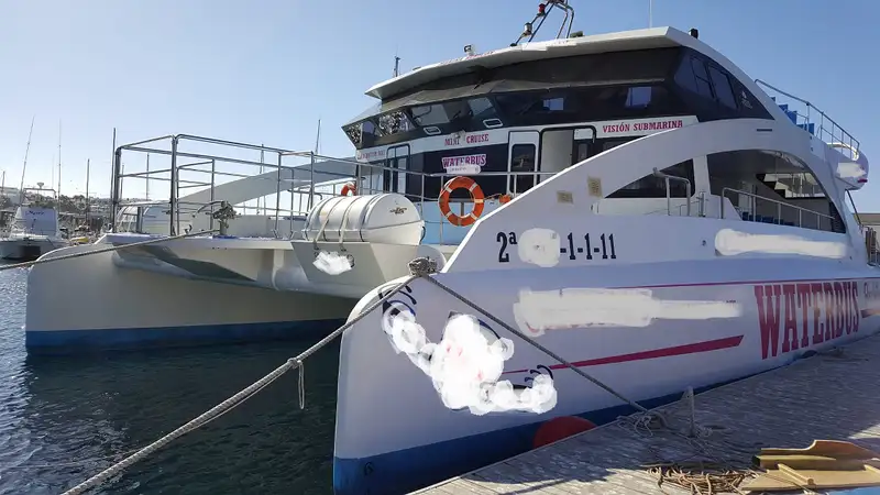 Pasažieru kuģis pārdod