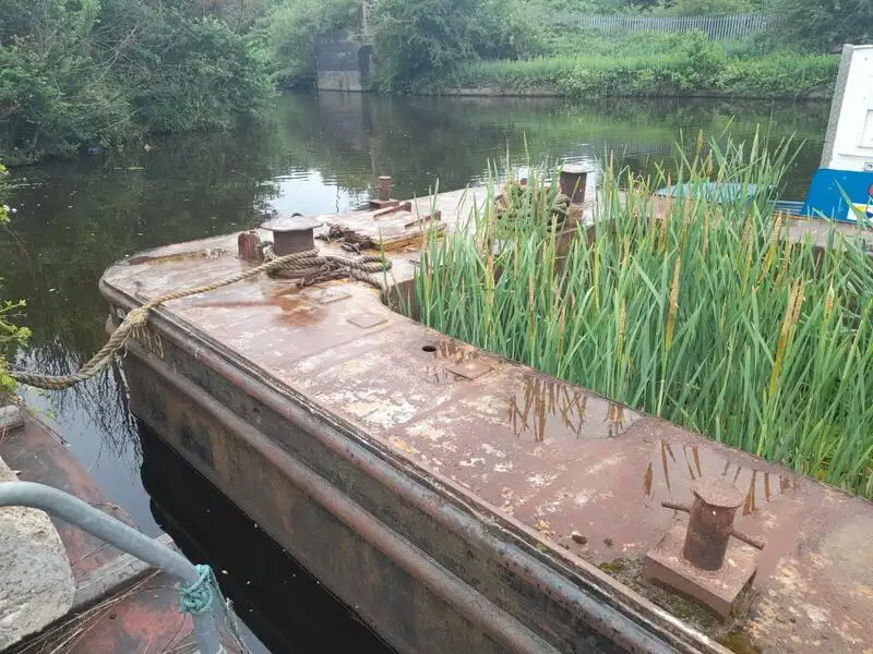 Bārža pārdod