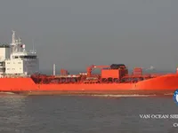Naftas / Ķīmisko vielu tankkuģis pārdod