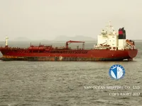 Naftas / Ķīmisko vielu tankkuģis pārdod