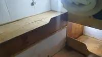 Garā līnija zvejas kuģis pārdod