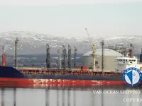 Naftas / Ķīmisko vielu tankkuģis pārdod