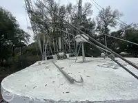 Trallers pārdod