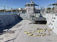 Desanta kuģis, tankkuģis pārdod