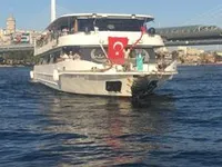 Pasažieru kuģis pārdod
