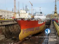 Naftas / Ķīmisko vielu tankkuģis pārdod