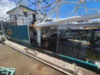 Trallers pārdod