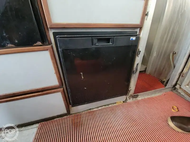 Glatēšanas laiva pārdod