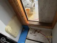Trallers pārdod