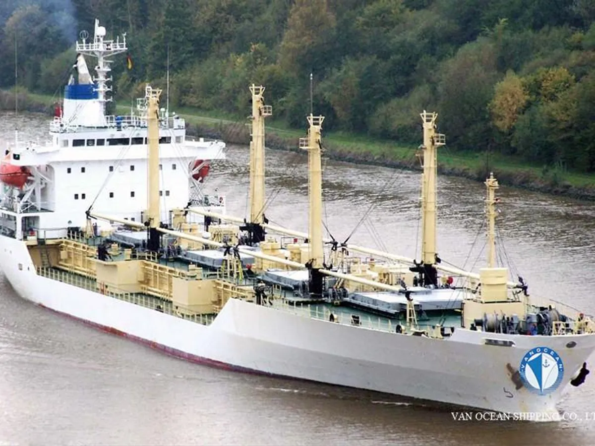Reefer kuģis pārdod
