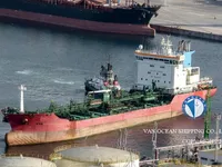 Naftas / Ķīmisko vielu tankkuģis pārdod