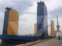 Peldošā doka pārdod