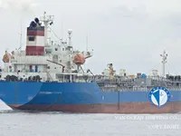 Naftas / Ķīmisko vielu tankkuģis pārdod