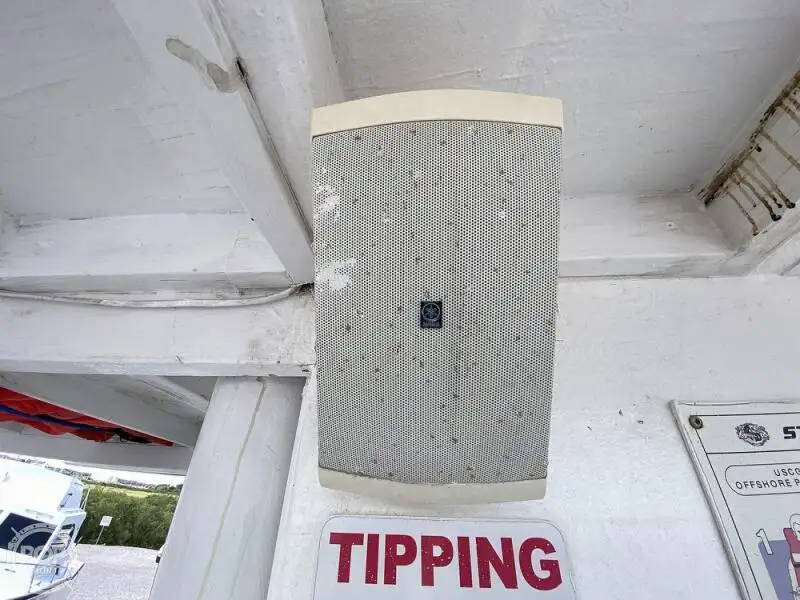 Kruīza kuģis pārdod