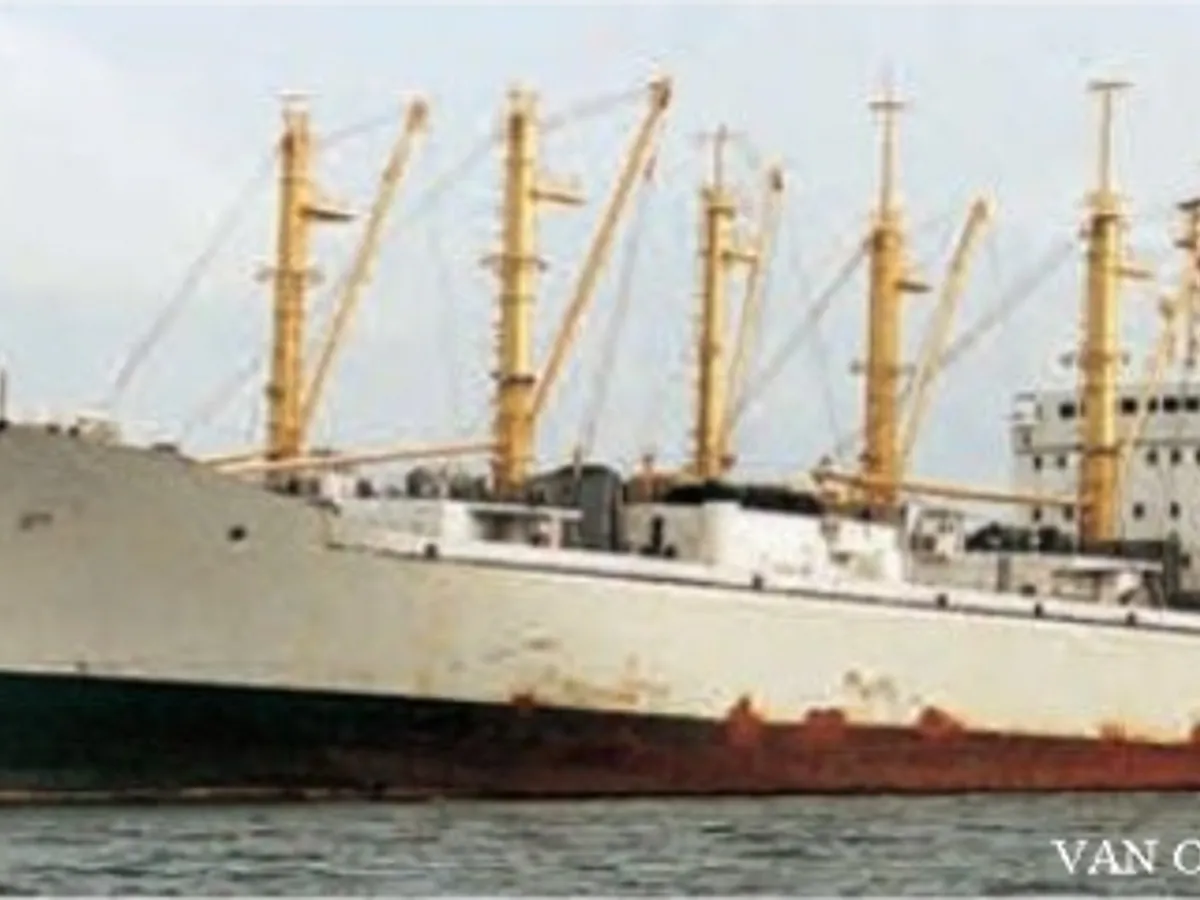 Reefer kuģis pārdod