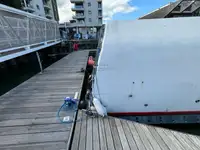 Glatēšanas laiva pārdod