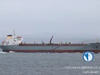 Naftas / Ķīmisko vielu tankkuģis pārdod