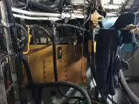Trallers pārdod