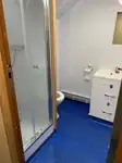 Trallers pārdod