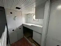 Trallers pārdod