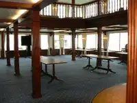 Katamarāns pārdod