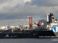 Naftas / Ķīmisko vielu tankkuģis pārdod