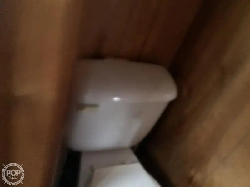 Trallers pārdod