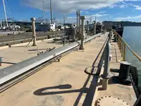 Naftas / Ķīmisko vielu tankkuģis pārdod