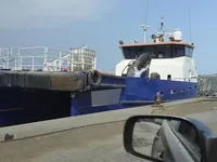 Apkalpes kuģis pārdod