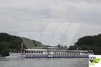 Kruīza kuģis pārdod