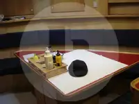 Trallers pārdod