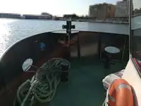 Darba laivas pārdod