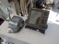 Trallers pārdod