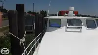 Niršanas atbalsta kuģis pārdod