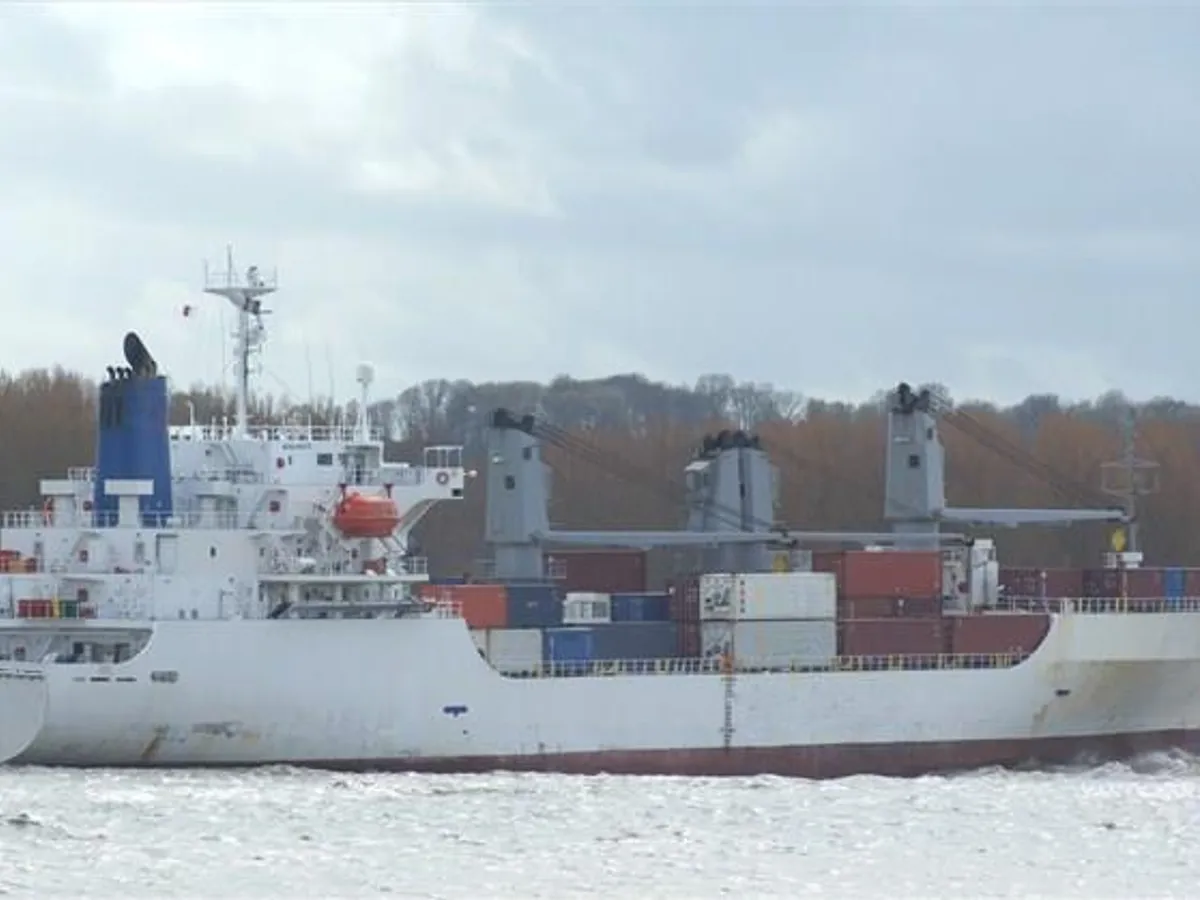 Reefer kuģis pārdod