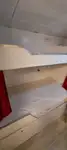 Apkalpes kuģis pārdod