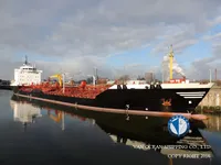 Naftas / Ķīmisko vielu tankkuģis pārdod