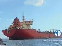 Naftas / Ķīmisko vielu tankkuģis pārdod