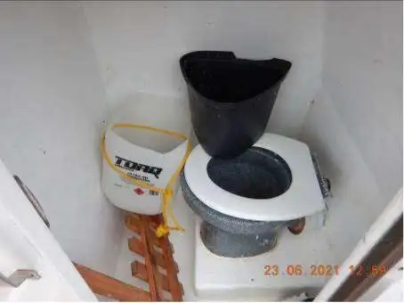 Trallers pārdod